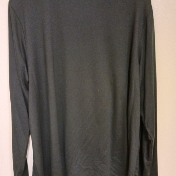 Top - Picture 3 of 3